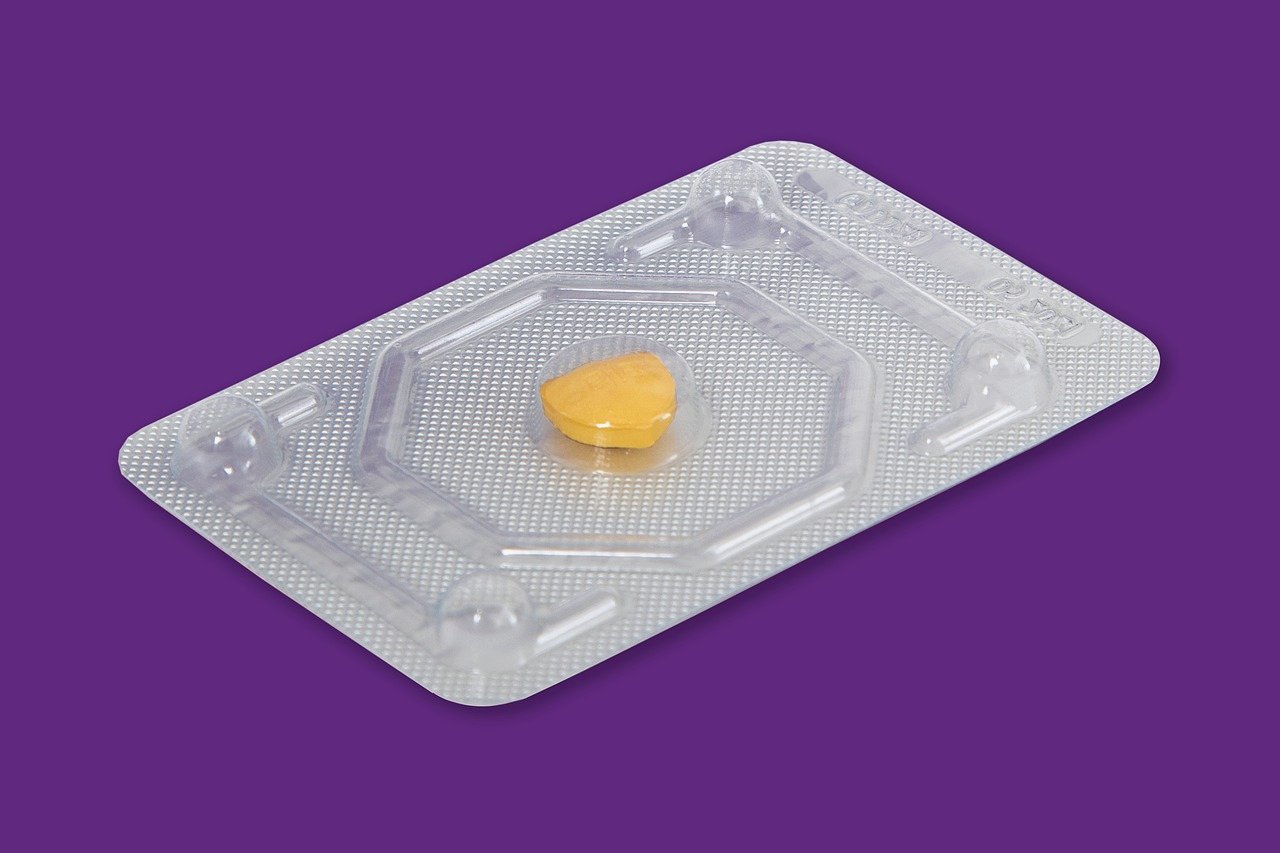 Emergency Contraceptive Pill UAE from PixaBay, user sophiamoss 