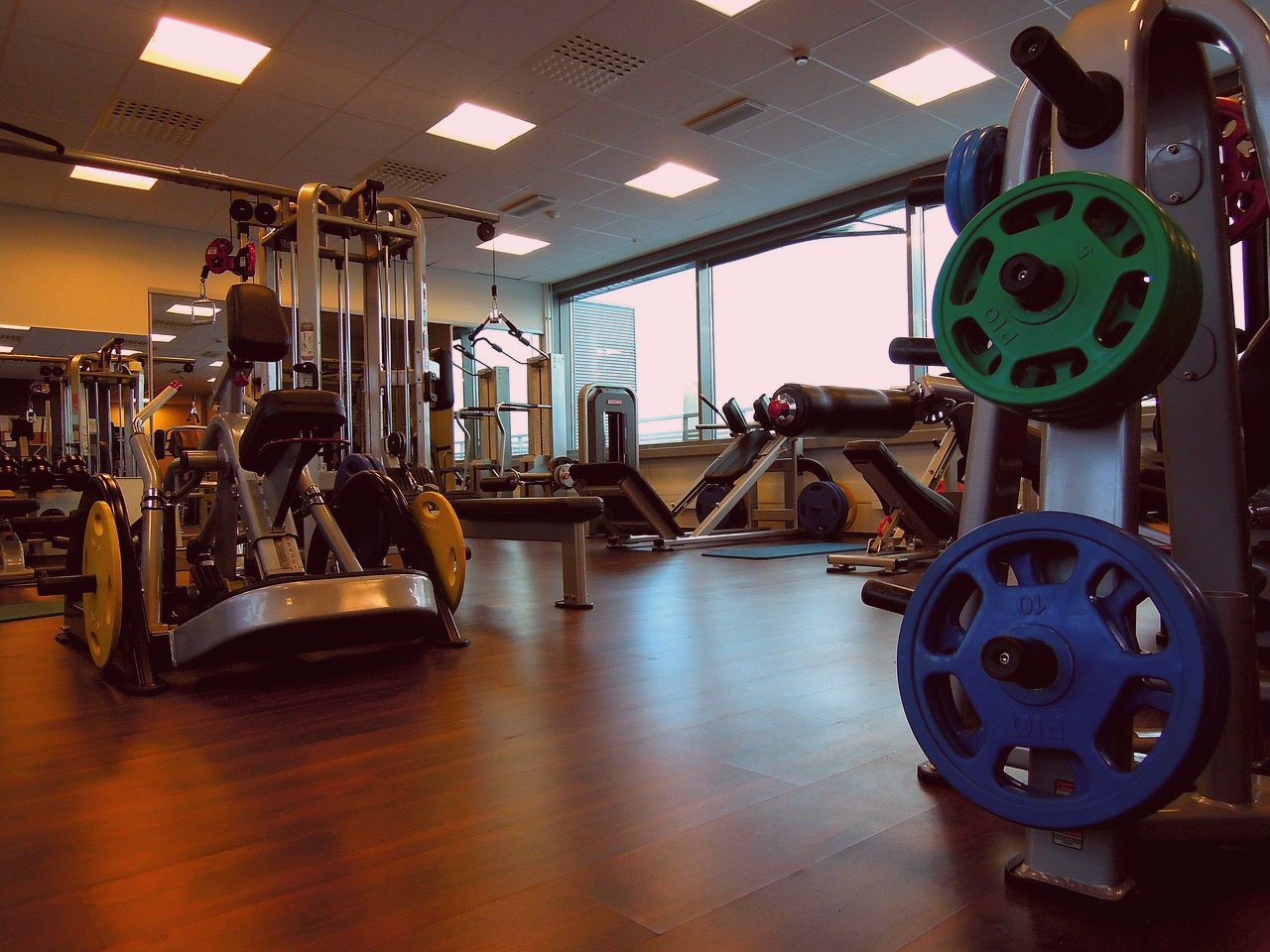 Gym In UAE from PixaBay, user aileino 
